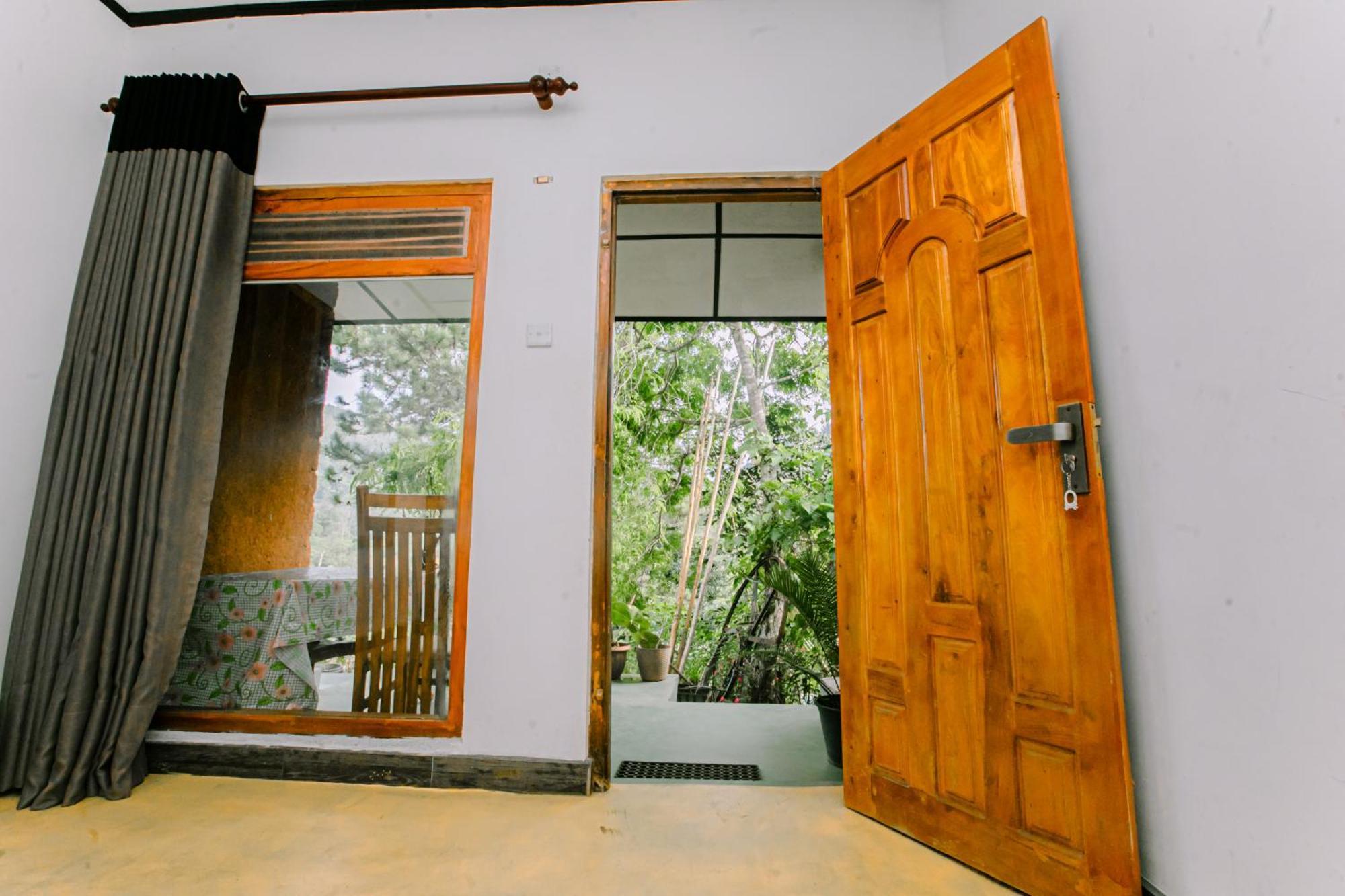 The Diary Hotel Ella Bagian luar foto